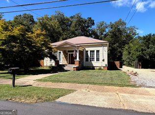 609 Greenwood St, Barnesville, GA 30204