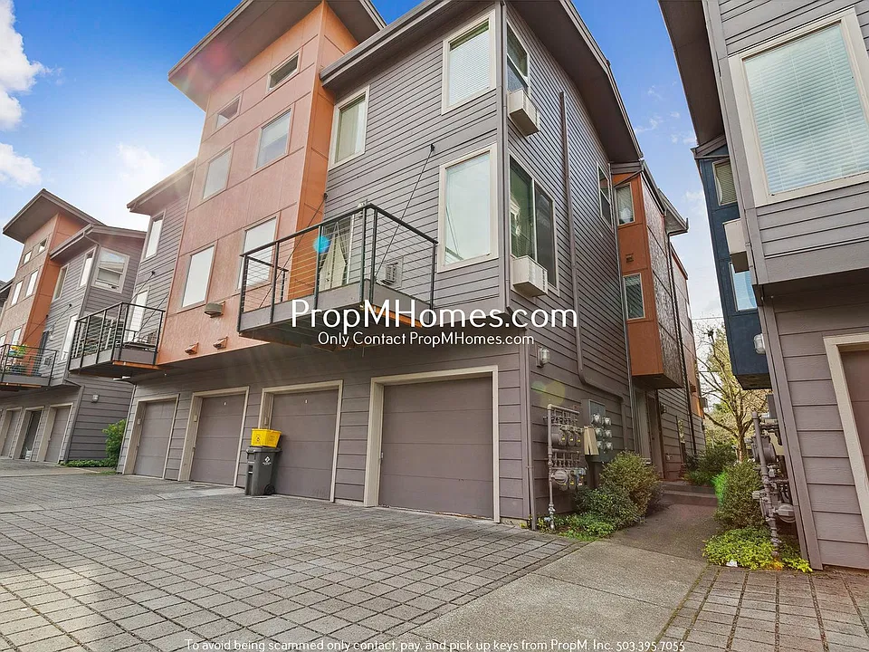 8020 N Burlington Ave #9-6
