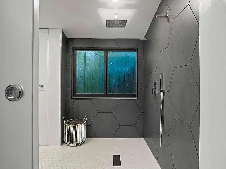 1616 Bertha St #2 — Photo 20
