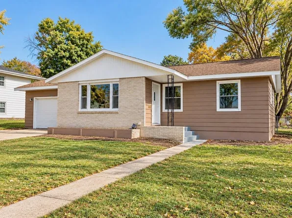1941 Masters St, Beloit, WI 53511