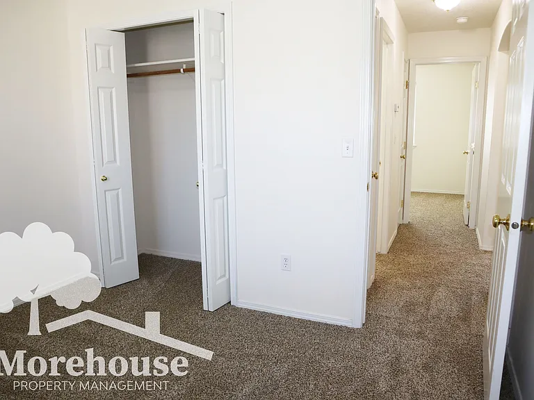 3919 Groveton St — Photo 21