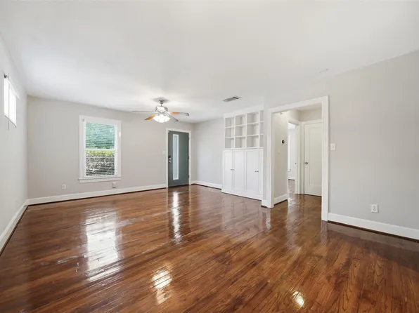 9504 N Creek Dr, Austin, TX 78753