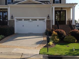 2211 Carriage Oaks Dr, Raleigh, NC 27614
