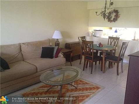 3rd image of 4502 Martinique Way APT C2