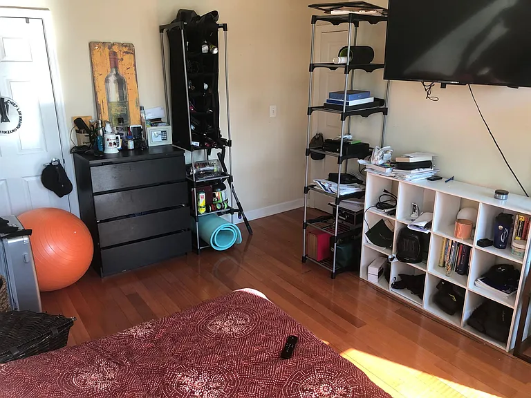 2425 N Capitol St NE — Photo 9