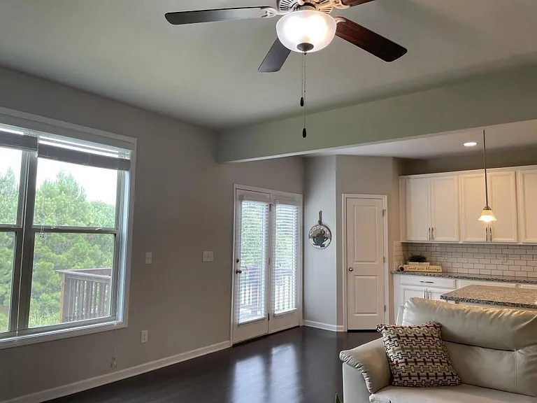 2415 Matlin Way — Photo 11