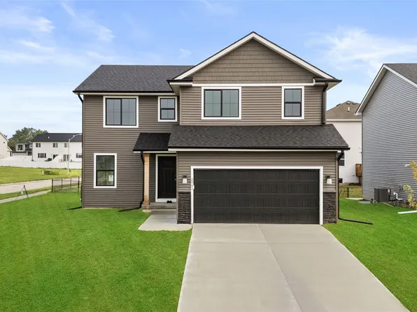 2901 Yordi Dr, Norwalk, IA 50211