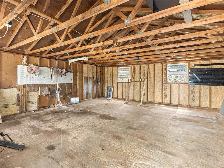 2237 Weaver Pike #3 — Photo 7