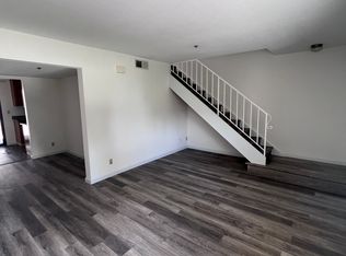21000 Ocean View Dr #21004, Hayward, CA 94541