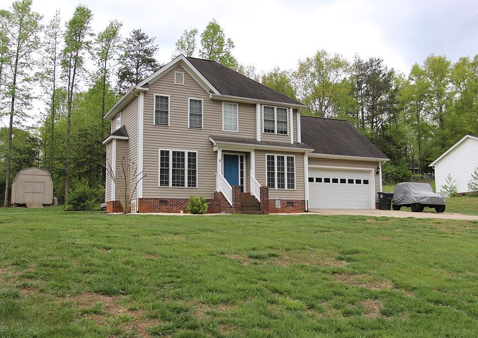 1st image of 215 Dehart Dr
