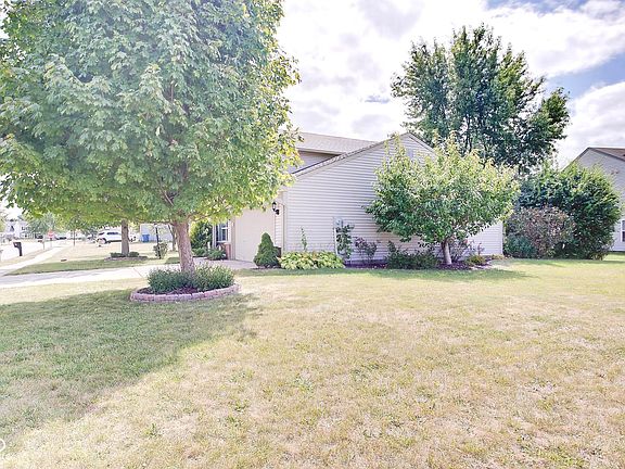 2nd image of 7703 Wood Stream Dr