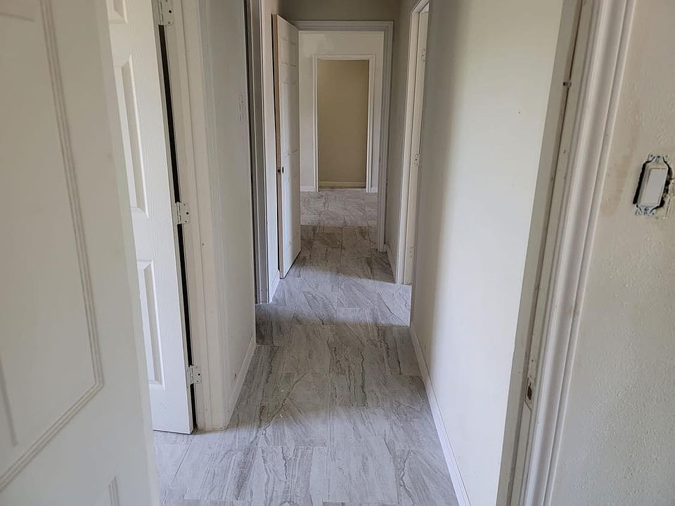 2nd image of 9430 Fairland Dr