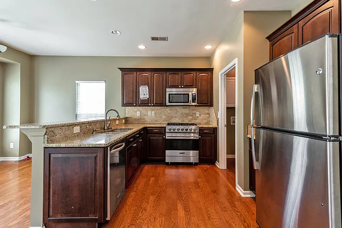 3601 Straussburg Woods Ln — Photo 16