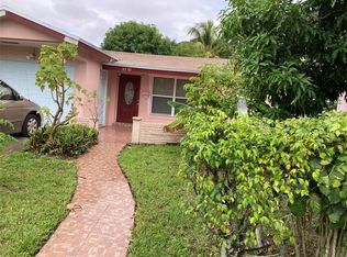 3501 NW 32nd St, Lauderdale Lakes, FL 33309