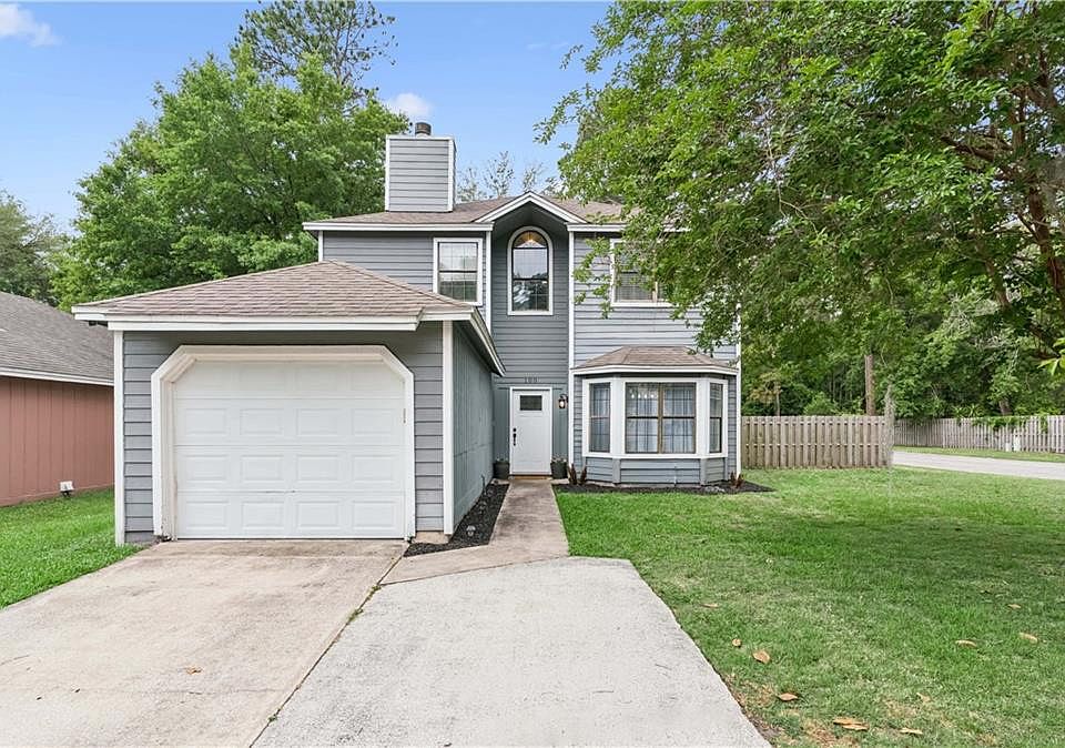 1st image of 100 Millers Trace Dr