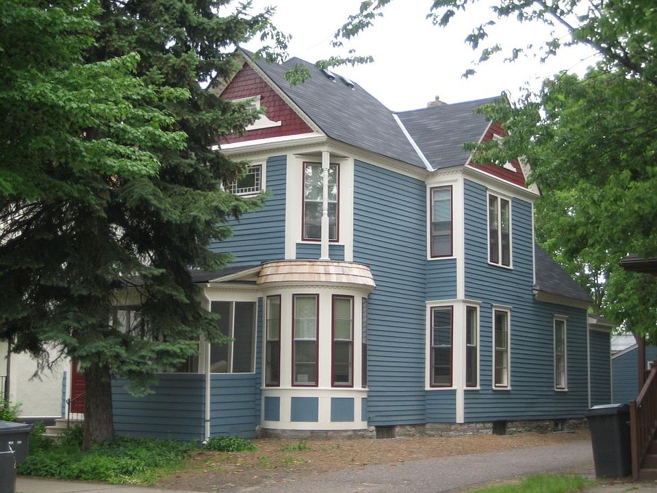 1st image of 719 13th Ave SE