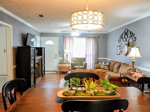 5th image of 6408 Villastone Dr