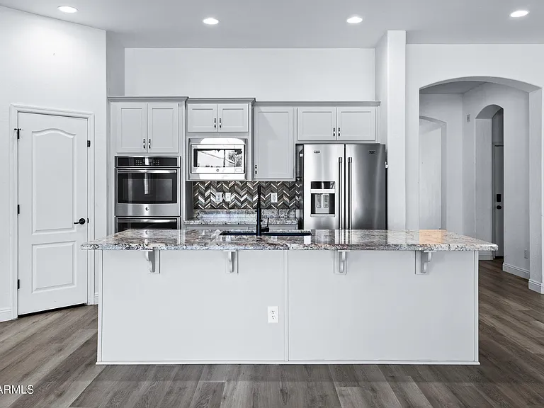 10218 E Bergeron Ave — Photo 8