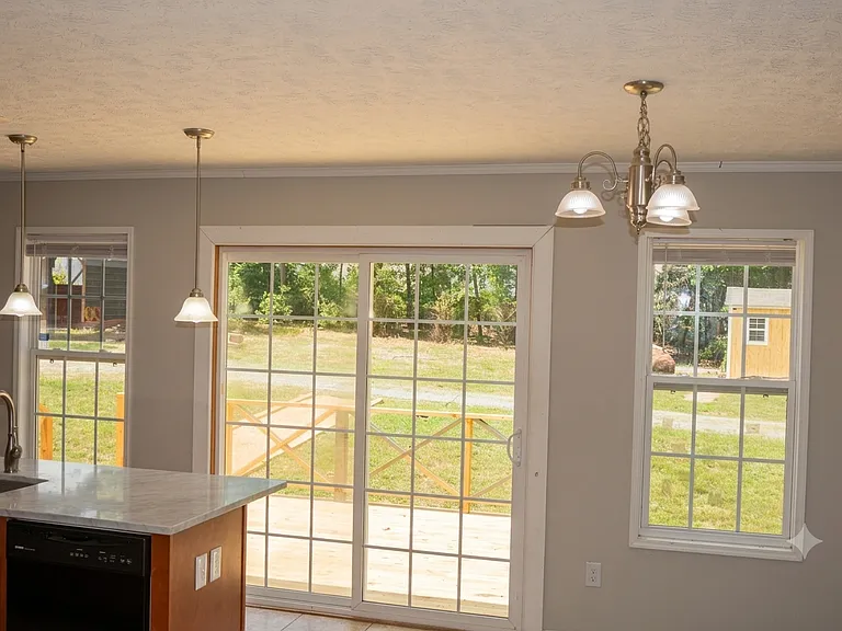 735 Russet Run — Photo 19