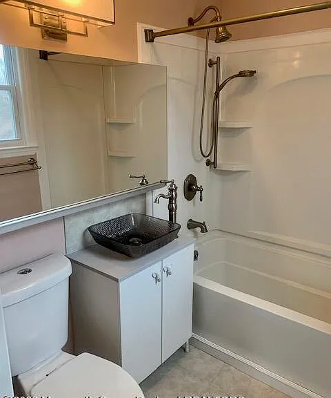 403 Cedar Ave — Photo 14
