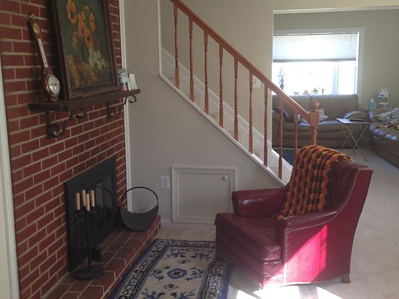 Foyer with Working Fireplace