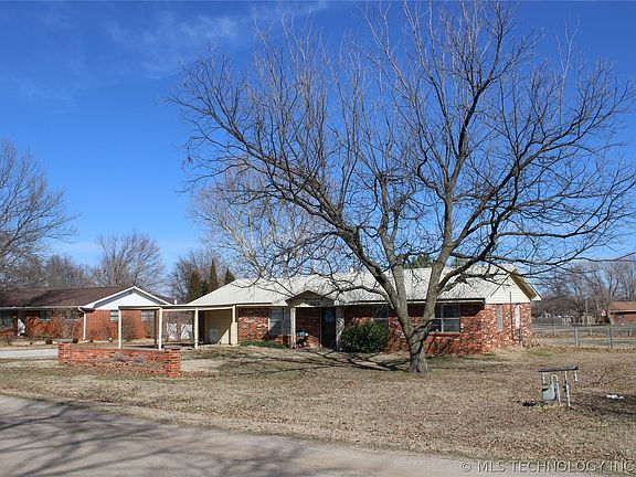 2nd image of 303 Taz