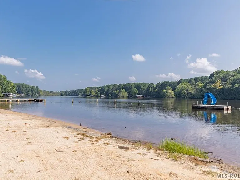 422 Tanglewood Dr — Photo 29