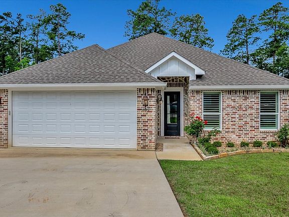 4th image of 829 Village Gate Cir