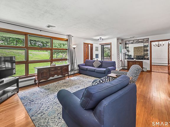 5th image of 37 Anella Drive