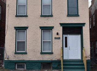 2733 6th Ave, Troy, NY 12180