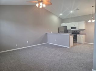 1005 Oak Pond Dr #1005B, Kissimmee, FL 34747