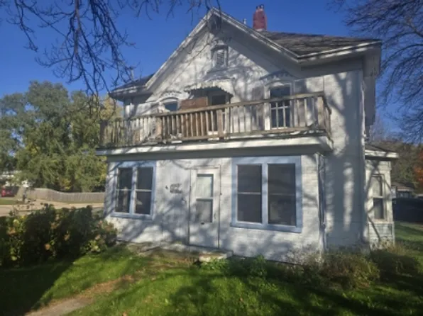 406 N Bridge St, 406 N Bridge St #A, Manawa, WI 54949