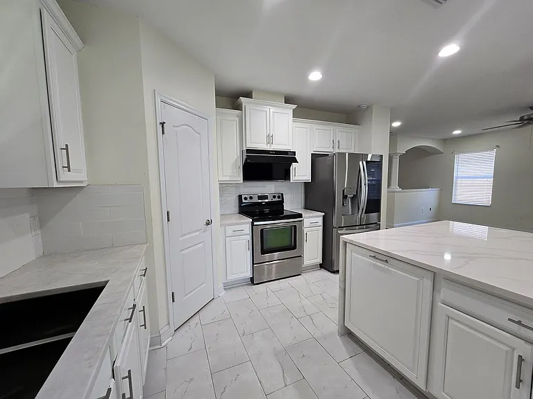 7855 Tuscany Woods Dr — Photo 13