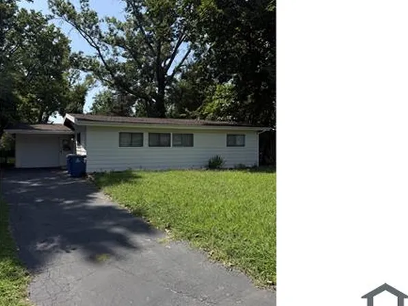8424 Chalons Ct, Saint Louis, MO 63134