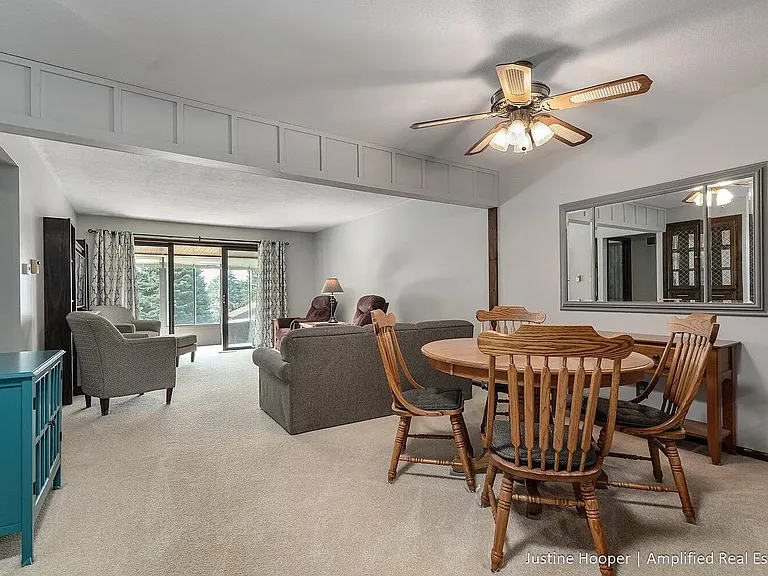 6980 Holly Hill Ct SW — Photo 4