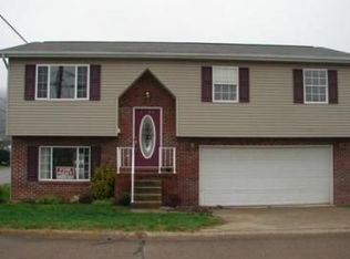 1702 Jackson Ave, Saint Albans, WV