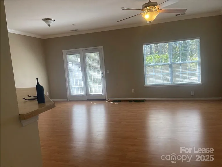 11917 Stratfield Place Cir — Photo 21