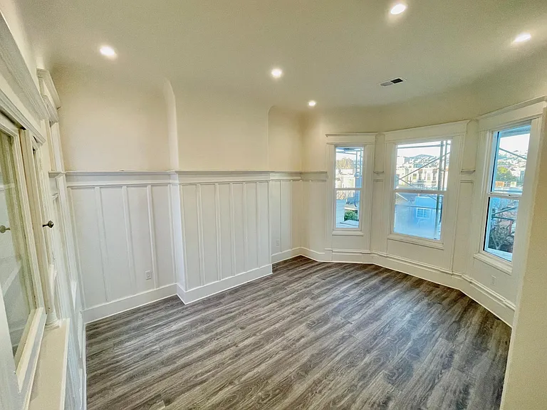 2554 Bryant St #2554 — Photo 29