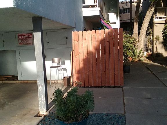 4th image of 3720 Veteran Ave APT 1
