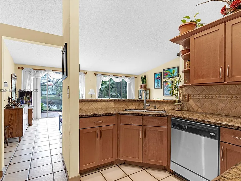 3761 Alcantara Ave #A-79 — Photo 7