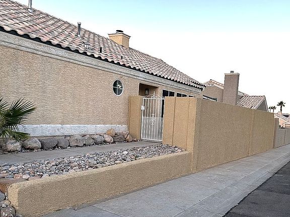 3rd image of 3332 Summerfield Ln