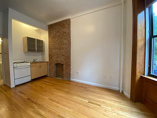 Rented by Skyward | media 10