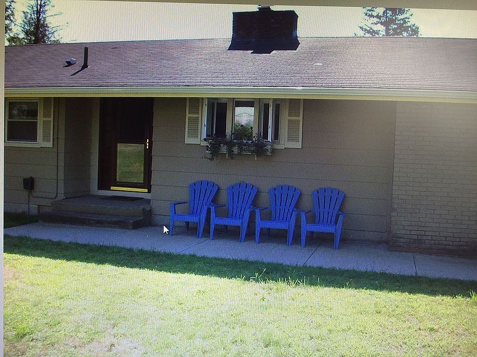2nd image of 72 Dudley Hill Rd