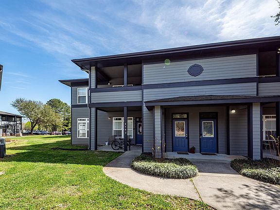 2nd image of 3106 Mariners Way