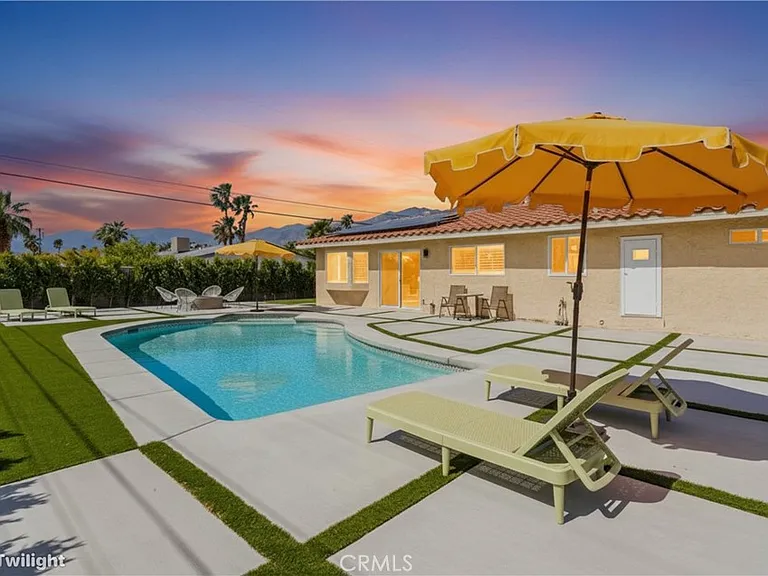 2240 N San Gorgonio Rd — Photo 2