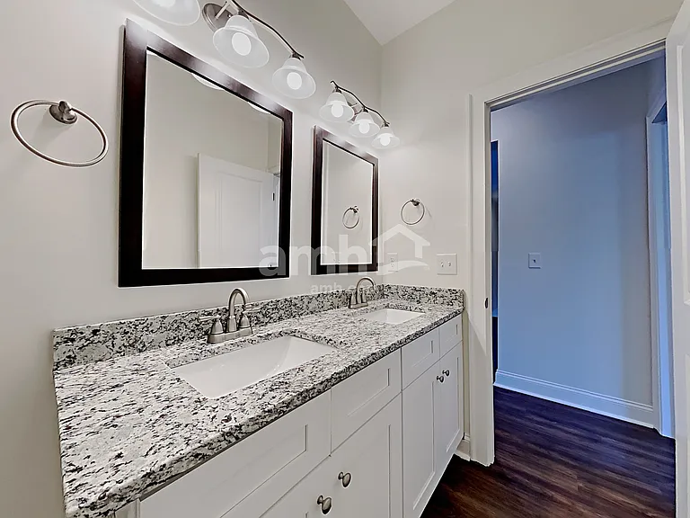 5760 Arbor Green Cir — Photo 17