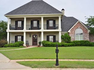 303 Radbrook Cir, Bossier City, LA 71112