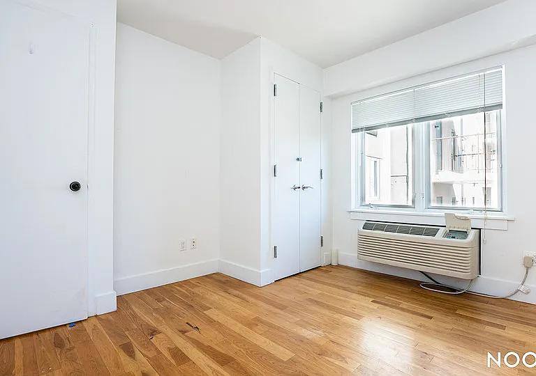 588 Myrtle Ave #502 — Photo 13