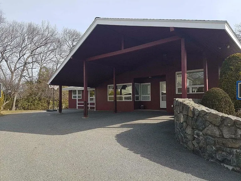 59 Morningside Dr — Photo 10
