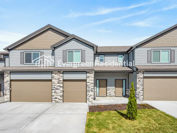 7036 NW 82nd St, Kansas City, MO